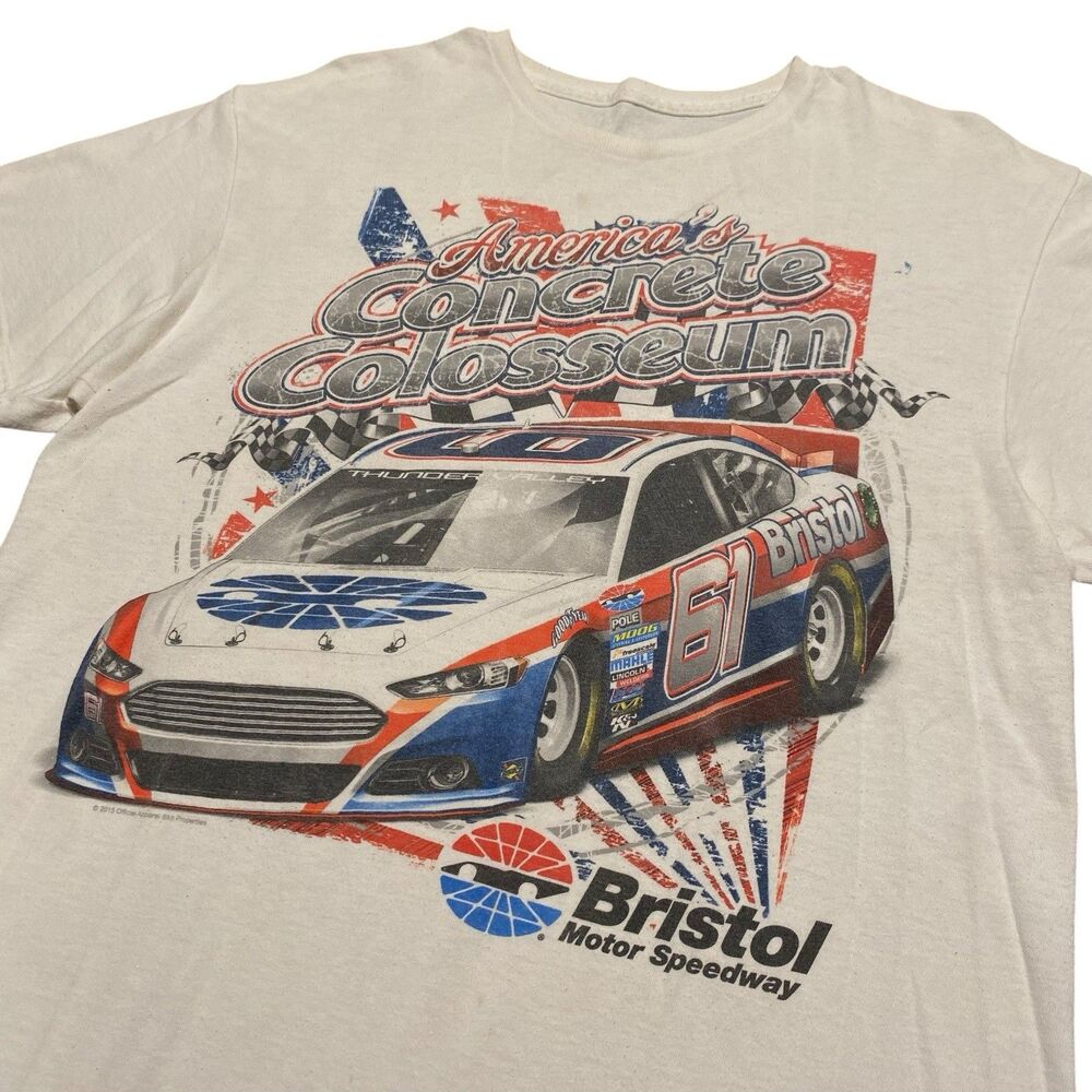 Men’s Bristol Motor Speedway NASCAR Tee Shirt 2015 M Used
